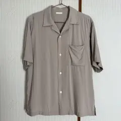 ベージュ 半袖シャツ Sサイズ ポケット付き