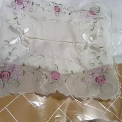 花柄刺繍ティッシュカバー２枚