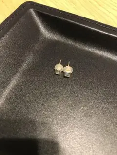 ピアス