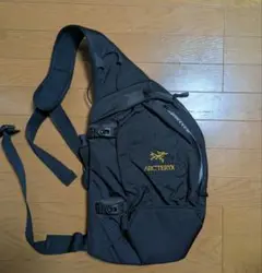 アークテリクス クイバー Arc'teryx ショルダーバッグ