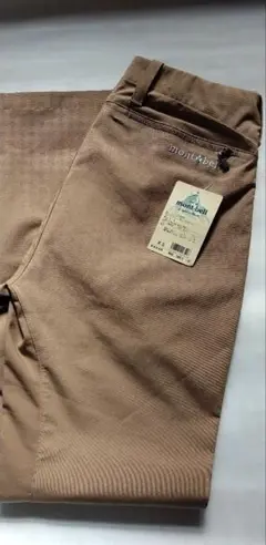 Item thumbnail for item 22ffebe6-f0a0-4f65-a28f-d8b1a0784882