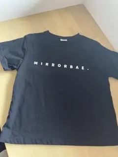 mirrorbae. ブラック Tシャツ 110