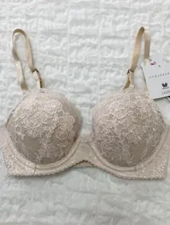 新品　ワコール　ラゼ　シルエットメイクブラ　ブラジャー　D65　ベージュ