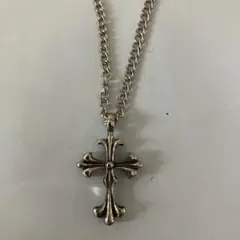 silvernecklace