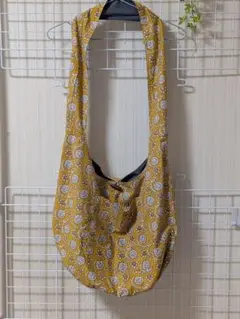 花柄ショルダーバッグ マスタード色
