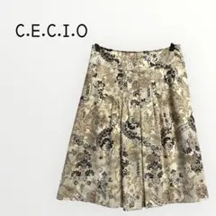 【C.E.C.I.O. 】フレアスカート ひざ丈　総柄