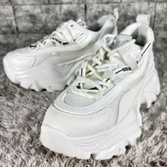 新品級STEVE MADDEN スティーブマデン 厚底 ボリューム スニーカー