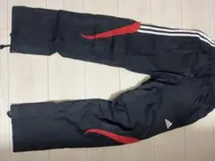 adidas ピステパンツ 黒赤 ストライプ