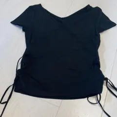 美品　黒　半袖　トップス　Tシャツ　セクシー　Vネック　無地