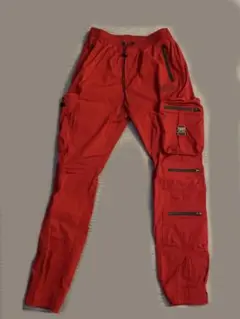 新品未使用カーゴパンツ　レッド