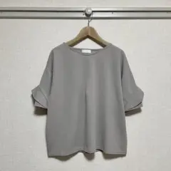 【美品】Alotta(アロッタ)ソデフリル カットソー Lサイズ ゆったり