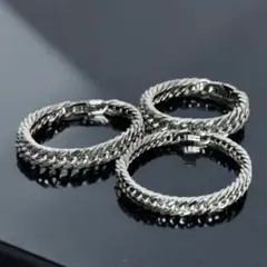 シルバー　シンプルブレスレット　ステンレス　長さ：180mm 幅：8mm