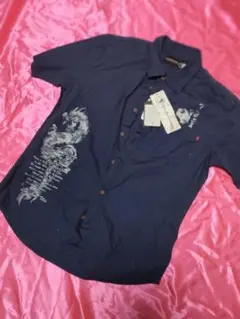 タグ付新品未使用　T＆C ドラゴン 半袖シャツ