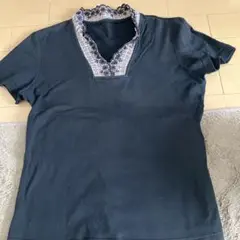 DAKS フリル付き黒コットンTシャツ