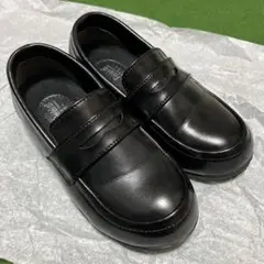 キッズ用ブラックローファー