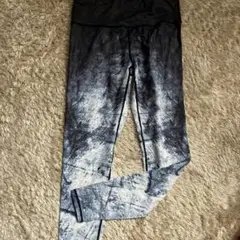 更に値下げ‼️ヨガパンツ Lサイズ ブラックグレー