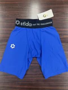 sfida インナータイツ 青　１５０サイズ