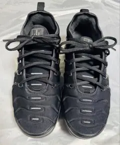 NIKE VAPORMAX PLUS トリプルブラック