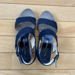 ネイビー スエード サンダル 中ヒール