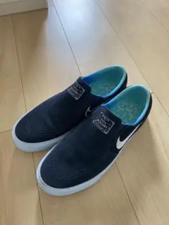 Item thumbnail for item 4e013b75-9b50-4c23-b808-377000a4f857