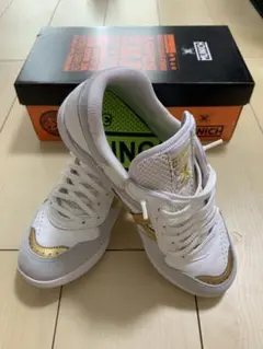 【値下げ】MUNICH CONTINENTAL フットサルシューズ