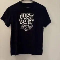 NIKE Tシャツ