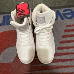 MTV MV312 WHITE バスケットシューズ 26.0cm