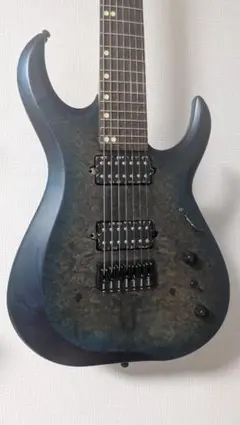 Item thumbnail for item a5091f22-5219-44ce-9ef1-6d07eadbb7bc