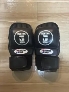 FIGHTING ROAD オープンフィンガーグローブ