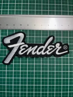 アイロンワッペン★Fender★フェンダー★B