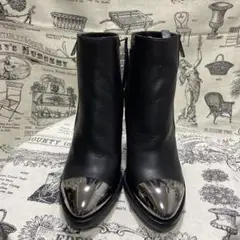 【新品未使用】カールラガーフェルド ショートブーツ