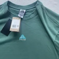 NIKE ACG グリーン Tシャツ