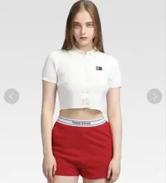 【TOMMY JEANS】 クロップド丈ホワイトポロシャツ XS