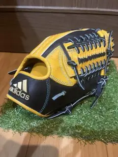 アディダス 内野手