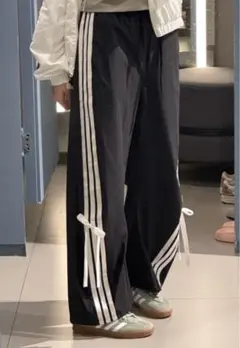 adidas リボン トラックパンツ 当日発送