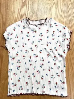 美品 ✩⃛ 花柄フリル付きTシャツ 120 ペアマノン
