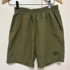 umbro オリーブ ハーフパンツ