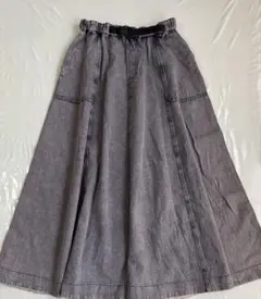 ニコアンド　ベルトツキデニムフレアスカート