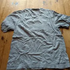 GAP グレー アンダーシャツ
