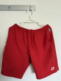 ヨネックス　ハーフパンツ赤　Lサイズ
