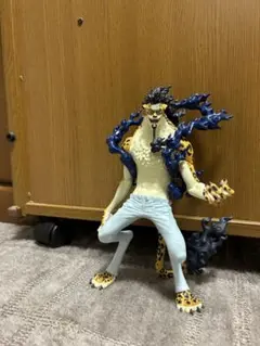 ルフィ フィギュア 炎のエフェクト付き