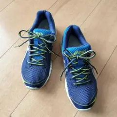 ASICS スニーカー 23cm