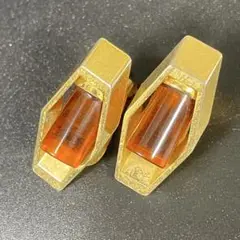 Item thumbnail for item c5ee54c3-3866-449f-8f8c-20c43635266b
