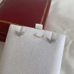 【ヴァンドームブティック】シルバー V字ピアス CZダイヤモンド