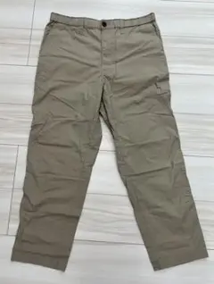 GU ベージュ ストレートパンツ Lサイズ
