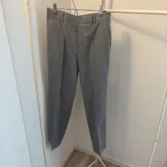 UNIQLO Mサイズ スラックス