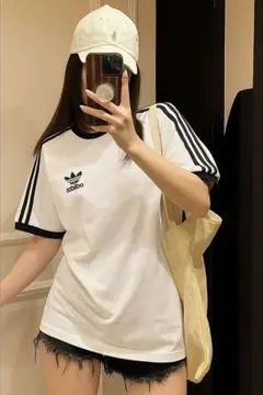 adidas originalsスリーストライプスTシャツ