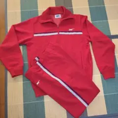 Item thumbnail for item 5702dfd4-4f61-4eec-ae7a-a623571217a0