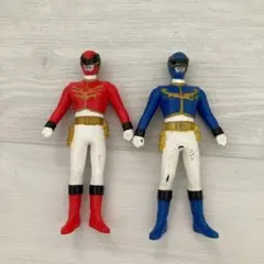 戦隊ヒーロー フィギュア 赤 青 2体セット天装戦隊ゴセイジャー　小さめ