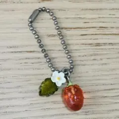 レトロ マザーグースの森 苺 キーホルダー